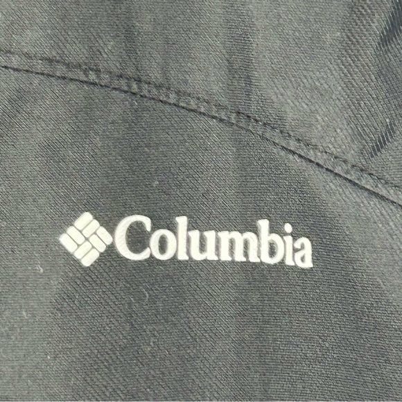 Columbia Women's Black Removable Hood Utility Sport Omni-Tech Jacket Size M - Picture 3 of 13